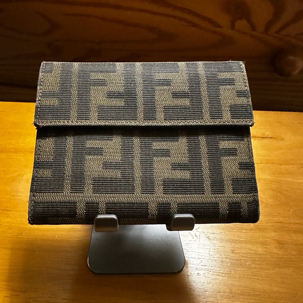 Fendi Brown Canvas Compact Wallet - Picture 2 of 9